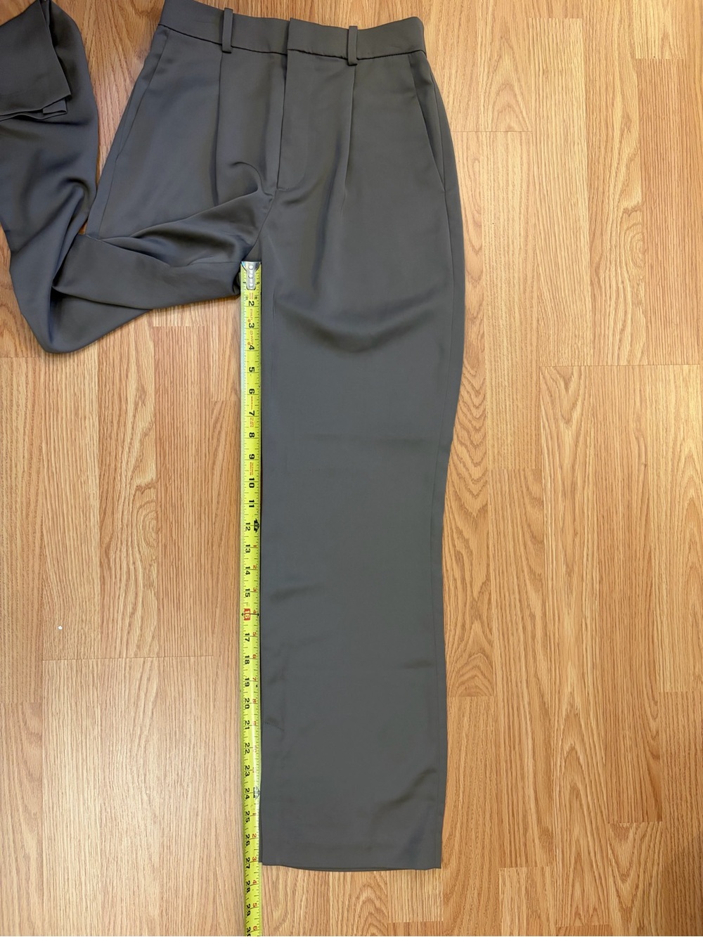 Uniqlo Black and Gray Straight-Leg Trousers (bundle) - Picture 8 of 16